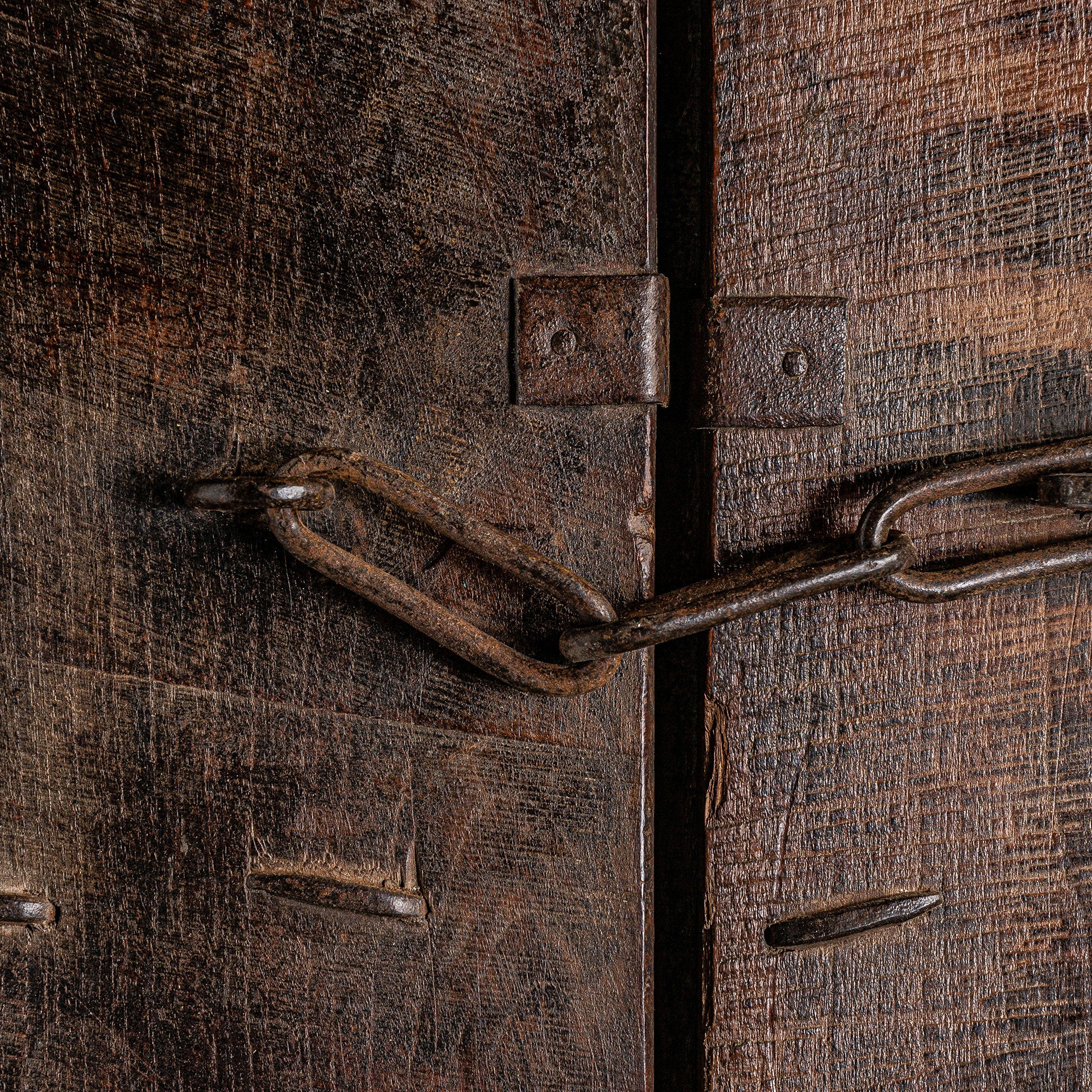 SAMIA DOOR